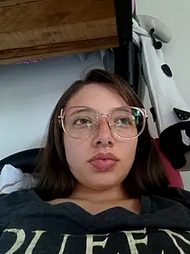 linda-schmidt online show from 10-18-25, 08:20