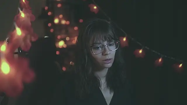 alyssa sweet online show from 10-31-25, 05:30