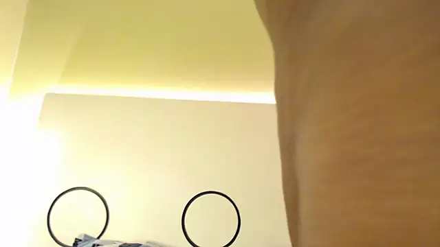 KayaBrown online show from 10-31-25, 01:45