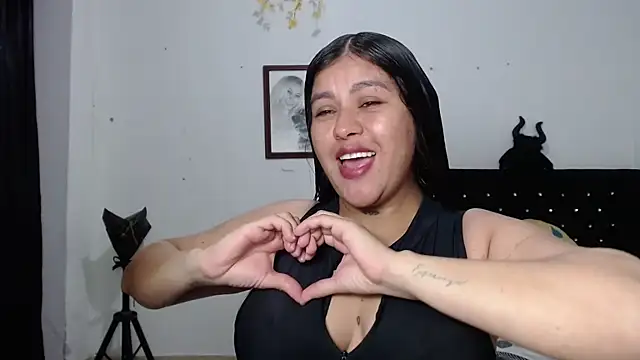 venuz mendoza20 online show from 11-05-25, 01:33