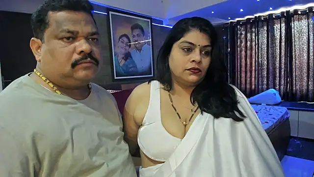 Snapshot of tarivishu23 chatting on 12-21-24, 06:52 tarivishu23 online show from 12-21-24, 06:52