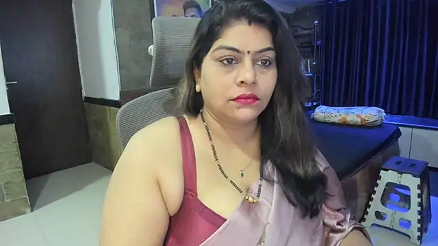 Snapshot of tarivishu23 chatting on 03-09-25, 12:31 tarivishu23 online show from 03-09-25, 12:31