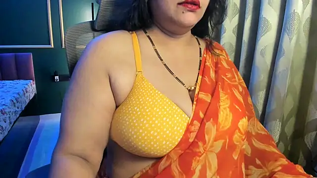 Snapshot of tarivishu23 chatting on 02-22-26, 12:36 tarivishu23 online show from 02-22-26, 12:36