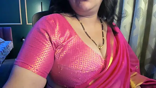 Snapshot of tarivishu23 chatting on 02-23-26, 12:52 tarivishu23 online show from 02-23-26, 12:52