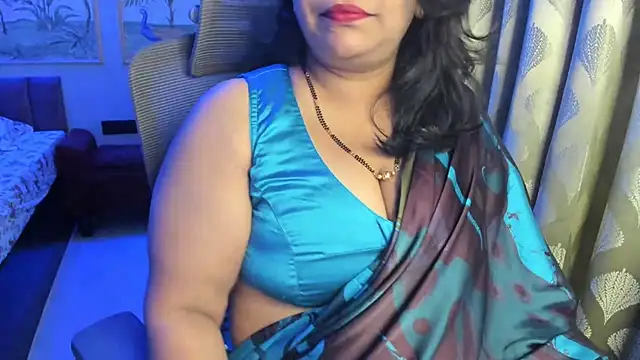 Snapshot of tarivishu23 chatting on 07-13-26, 01:41 tarivishu23 online show from 07-13-26, 01:41