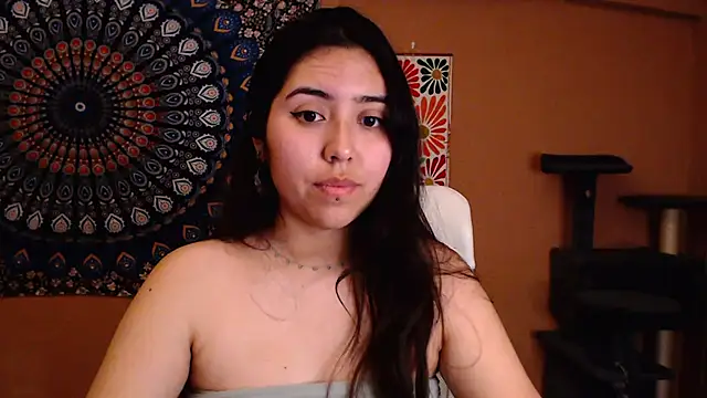 Snapshot of IntimateTales chatting on 03-01-25, 07:26 IntimateTales online show from 03-01-25, 07:26