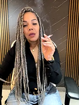 KellyBrooklyn  online show from 10-18-25, 12:50