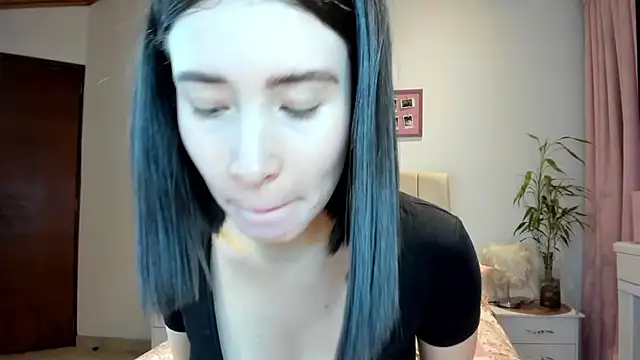 macarena vallejo online show from 09-16-25, 02:56