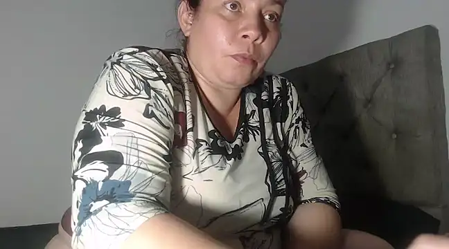 tiffany horny 1 online show from 02-07-25, 06:24