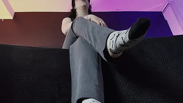  Jade 16 online show from 11-18-25, 11:36