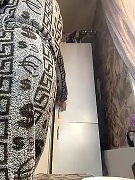 DanielOhCool online show from 04-08-26, 06:24