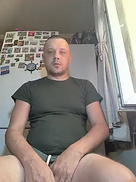 Snapshot of DanielOhCool chatting on 06-21-26, 10:07 DanielOhCool online show from 06-21-26, 10:07