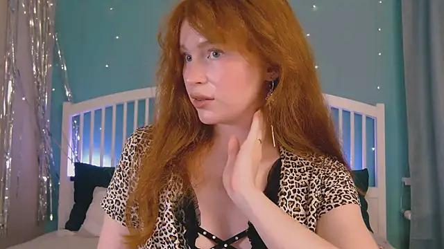 Snapshot of GingerArin chatting on 06-29-26, 11:54 GingerArin online show from 06-29-26, 11:54