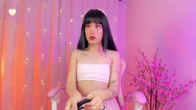 rosseblondee online show from 11-14-25, 09:24