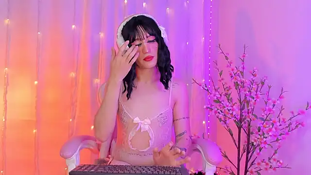 rosseblondee online show from 04-17-26, 09:29