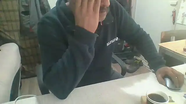 LiONTURK online show from 02-18-26, 01:07