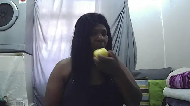 Delicioussexy online show from 04-18-26, 08:40