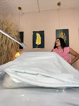 valerie lya online show from 10-01-25, 08:04