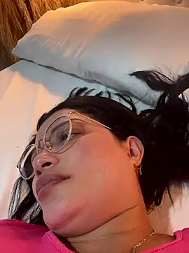 valerie lya online show from 10-24-25, 08:16