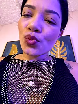 valerie lya online show from 11-01-25, 08:11