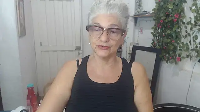 FunnyGrandma online show from 03-20-25, 11:45