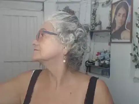 FunnyGrandma online show from 09-14-25, 11:15