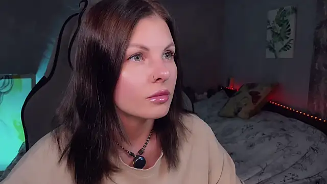 Snapshot of Your_Sweet_Lilu chatting on 07-28-26, 05:01 Your Sweet Lilu online show from 07-28-26, 05:01