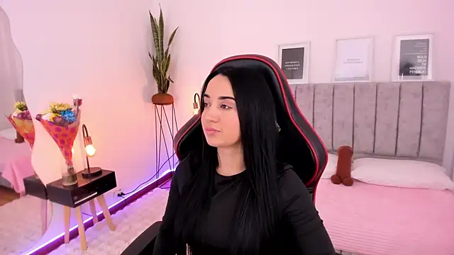 EmmyEvans1 online show from 03-11-25, 07:47