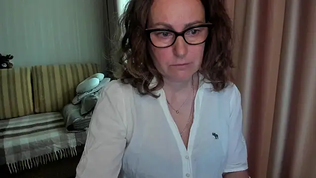 lauraoven online show from 05-22-26, 08:10