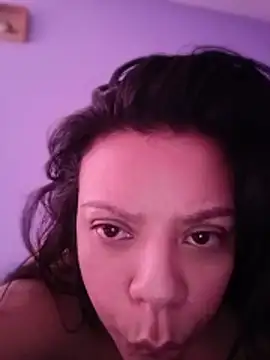 Snapshot of Sofiia_W26 chatting on 04-18-26, 04:55 Sofiia W26 online show from 04-18-26, 04:55