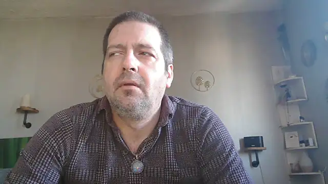 Snapshot of matrikes1 chatting on 03-08-25, 11:05 matrikes1 online show from 03-08-25, 11:05