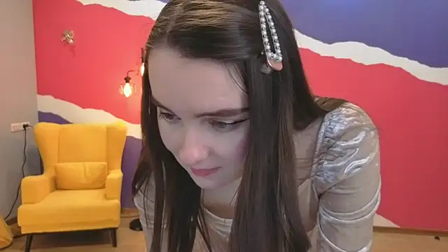 Snapshot of CloudGrace chatting on 02-06-26, 03:22 CloudGrace online show from 02-06-26, 03:22