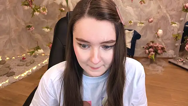 Snapshot of CloudGrace chatting on 03-03-26, 03:12 CloudGrace online show from 03-03-26, 03:12