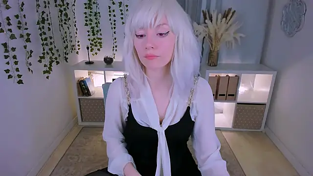 Snapshot of Bat_Laughing chatting on 01-20-25, 01:50 Bat Laughing online show from 01-20-25, 01:50