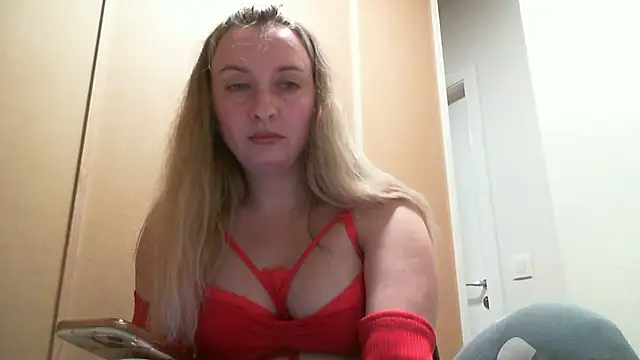 SusanCurt online show from 11-01-25, 05:04