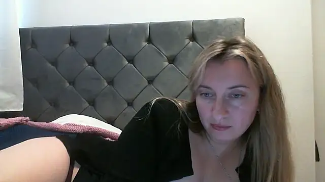 SusanCurt online show from 11-13-25, 10:36