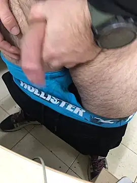 Snapshot of Mindnorthcam2 chatting on 01-21-25, 09:35 Mindnorthcam2 online show from 01-21-25, 09:35