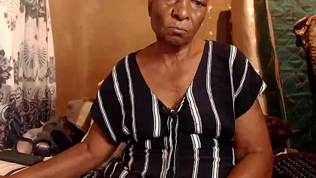 NaughtyGranny online show from 02-15-26, 08:49