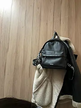 Snapshot of Wet__Bunny chatting on 03-14-25, 09:35 Wet Bunny online show from 03-14-25, 09:35