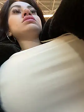 Snapshot of Wet__Bunny chatting on 03-15-25, 09:41 Wet Bunny online show from 03-15-25, 09:41