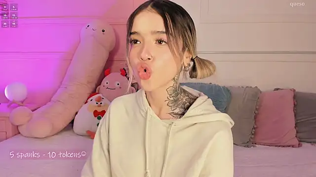  Tammara  online show from 02-17-26, 06:47