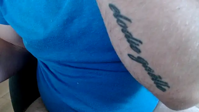 Snapshot of mrbigballs chatting on 05-30-26, 04:53 mrbigballs online show from 05-30-26, 04:53