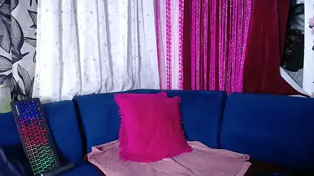 crystalbxx online show from 06-16-26, 04:09