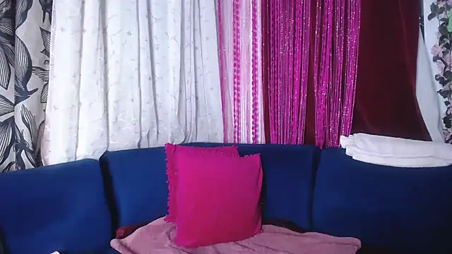 crystalbxx online show from 06-21-26, 07:05