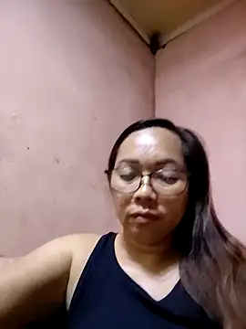asianwet4u online show from 04-21-26, 05:47