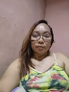 Snapshot of asianwet4u chatting on 06-24-26, 03:00 asianwet4u online show from 06-24-26, 03:00