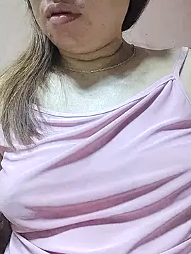 Snapshot of asianwet4u chatting on 07-10-26, 05:12 asianwet4u online show from 07-10-26, 05:12