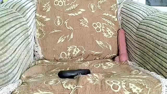 Snapshot of SHARP299 chatting on 03-14-25, 09:21 SHARP299 online show from 03-14-25, 09:21