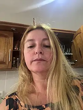 moniquerainx online show from 04-11-26, 01:26