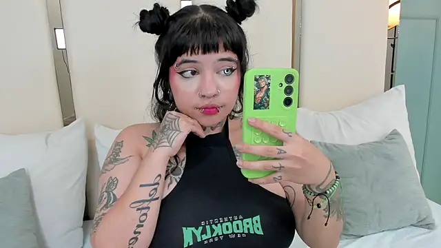 Snapshot of pink_dustt chatting on 07-19-26, 03:32 pink dustt online show from 07-19-26, 03:32